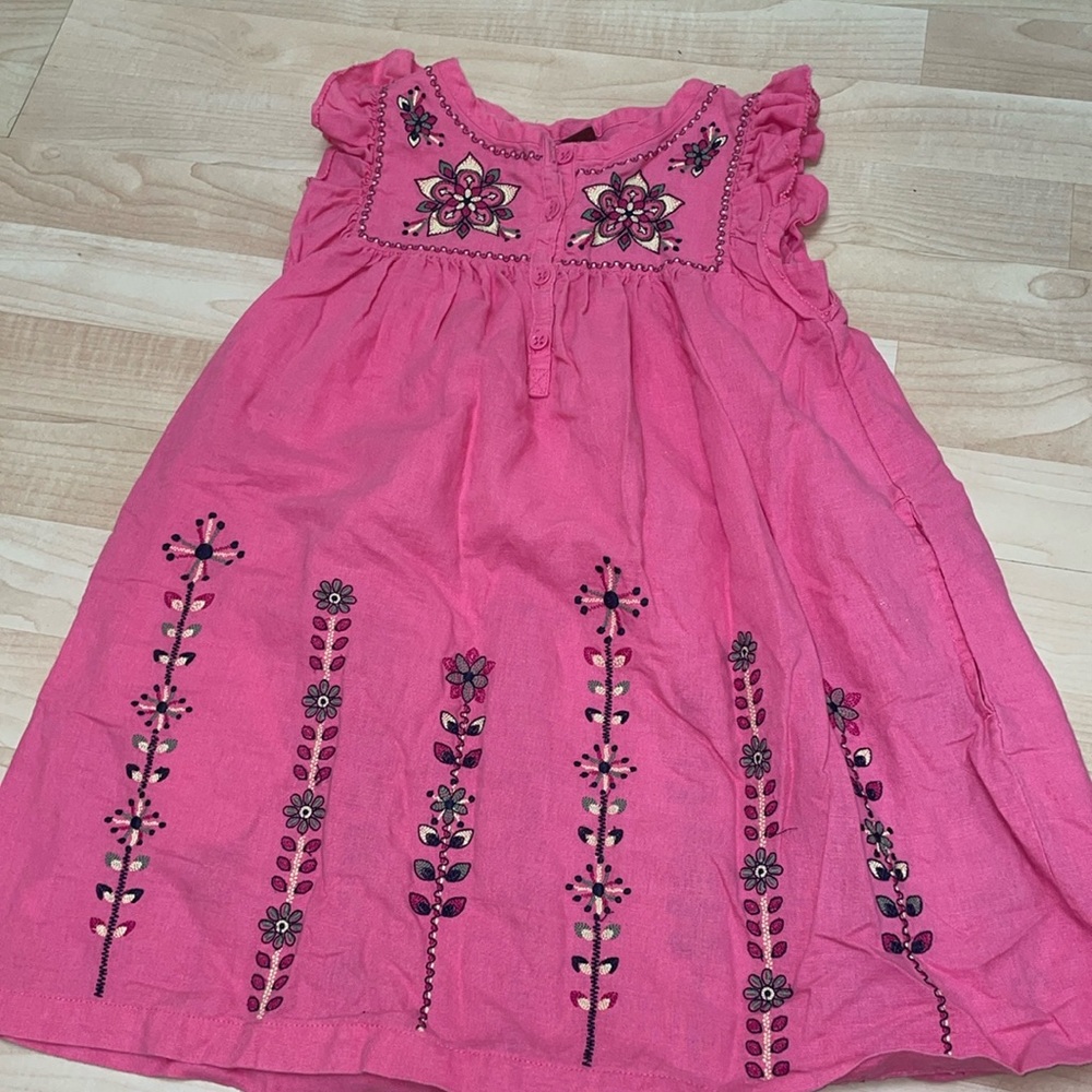 Tea Collection girls Linen embroidered Dress with pockets size 7